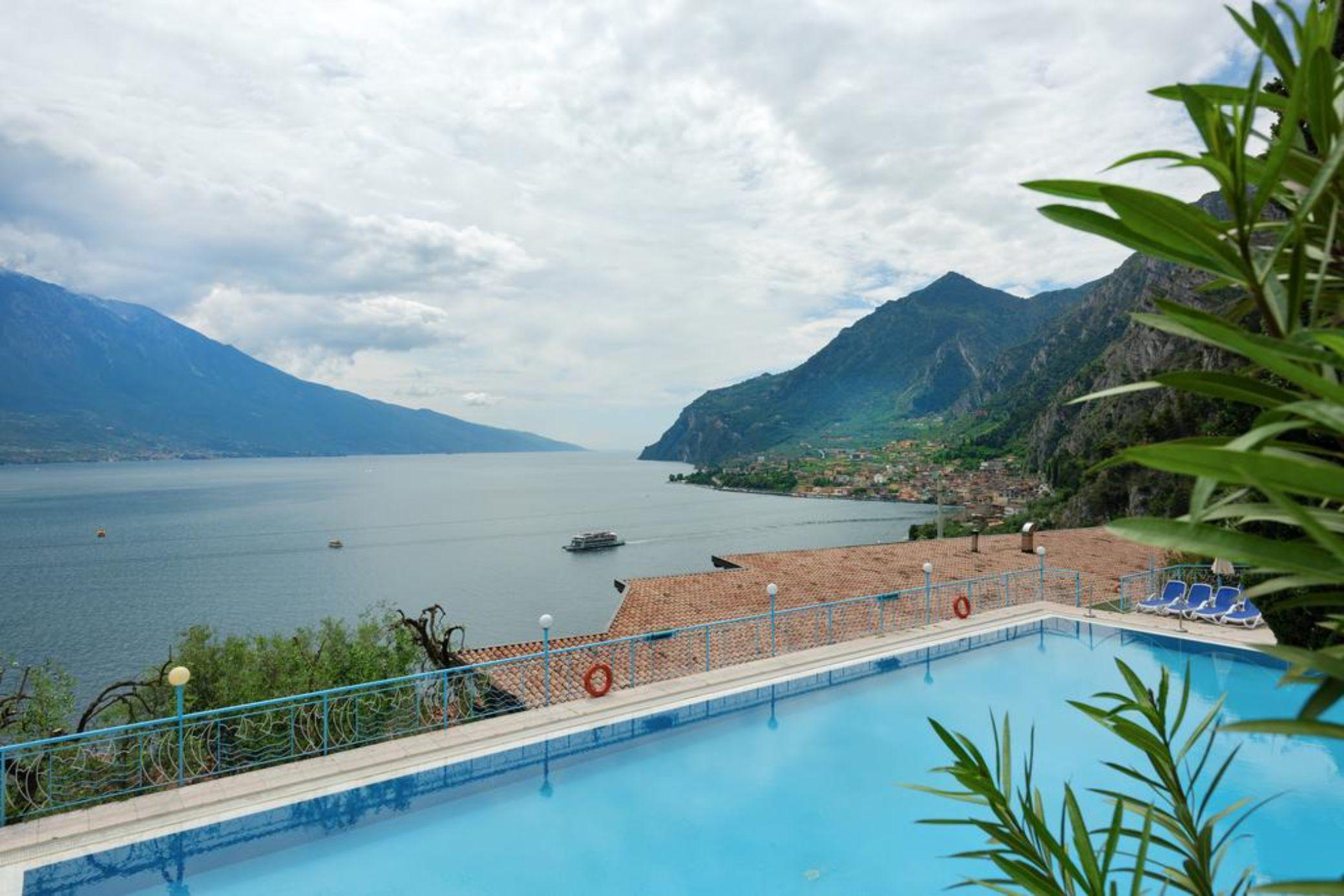 Centro Vacanze La Limonaia Limone sul Garda Exterior photo